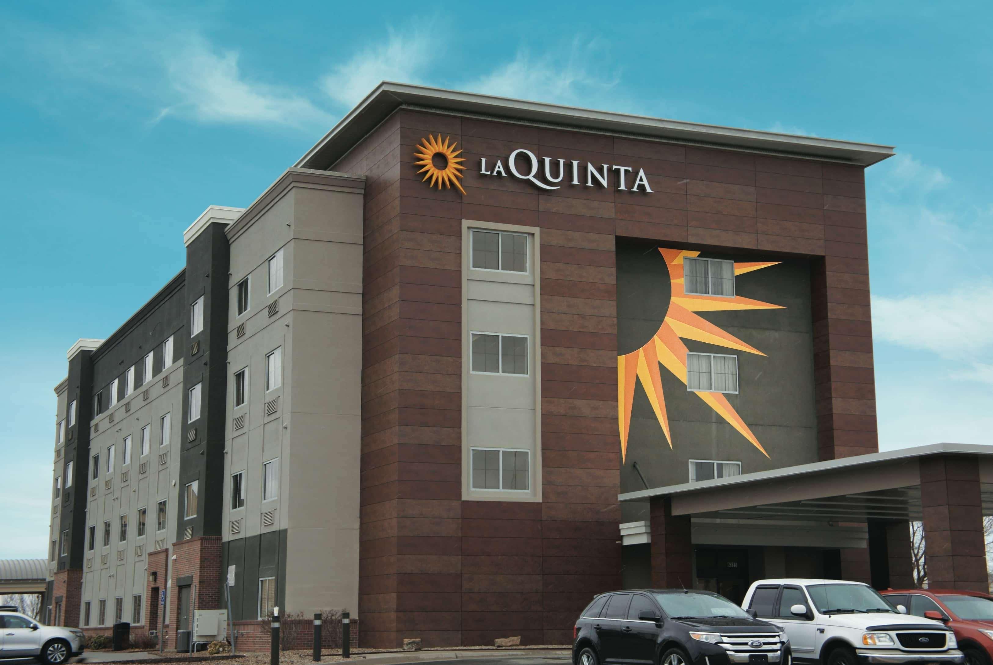 La Quinta By Wyndham Wichita Airport Hotel Kültér fotó